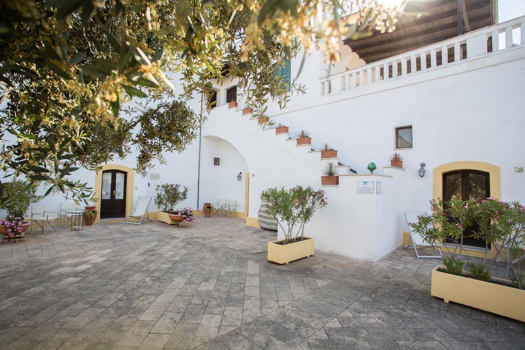 Tenuta Del Barco Winerestaurant And Hospitality Pulsano Exterior photo